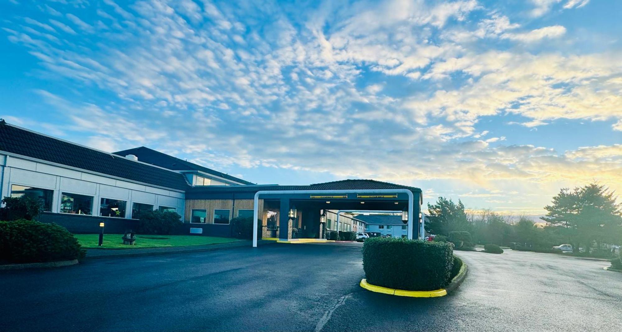 The Tillamook Inn Exterior foto